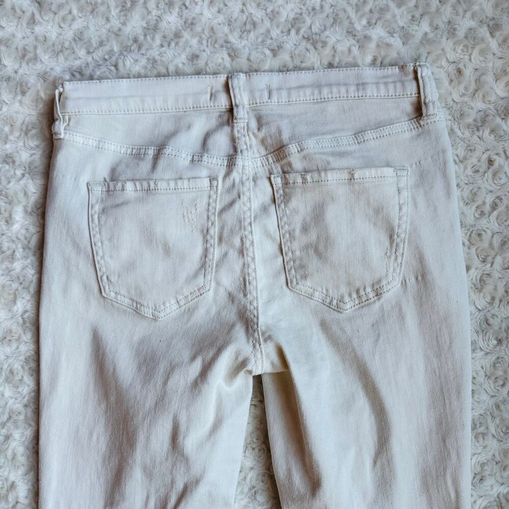 Free People Great Heights Jeans Distressed Fringe Frayed Hem White Ivory Size 26 - Picture 6 of 8